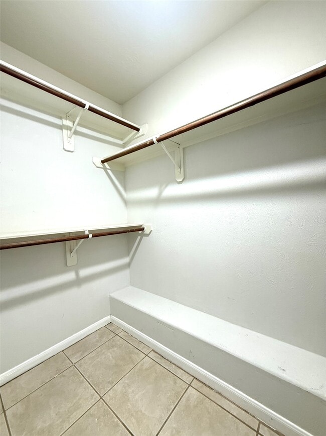 Building Photo - 20514 Westfield Estates Dr