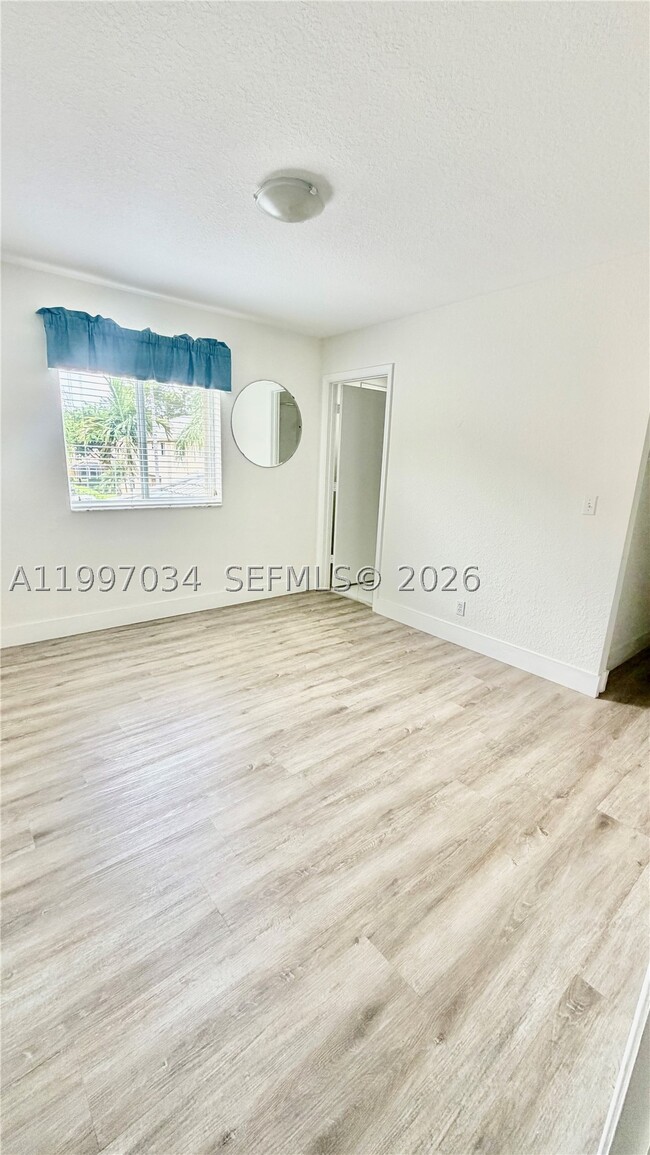Building Photo - 2122 Pasa Verde Ln