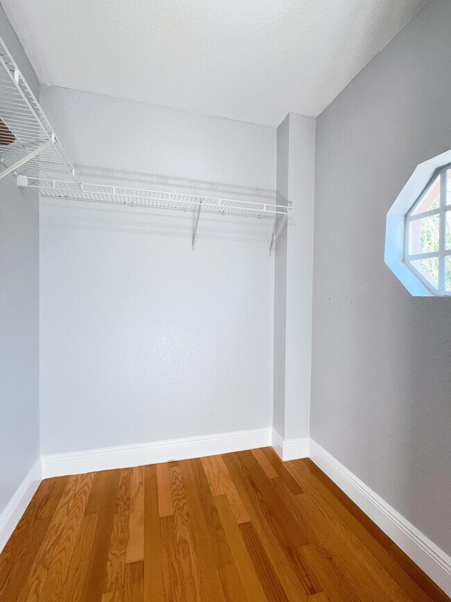 Building Photo - 11577 Big Sky Ct