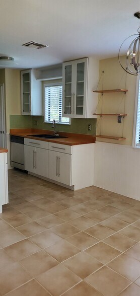 Building Photo - 12050 Trotwood Drive