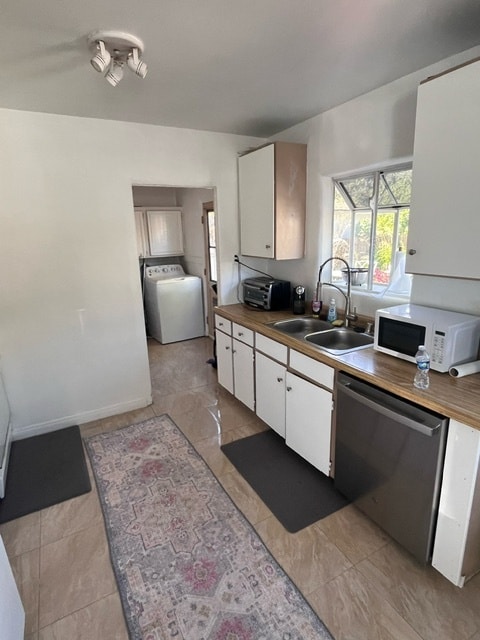 Building Photo - 4354 Coolidge Ave