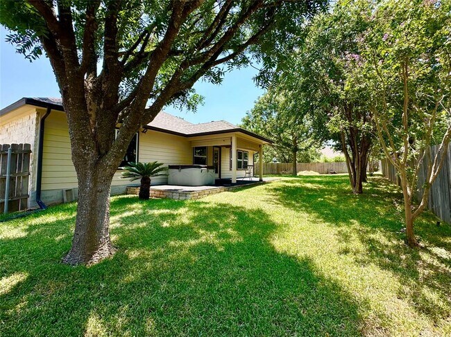 Building Photo - 1501 Santolina Ct