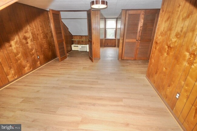 Building Photo - 149 2nd Ave