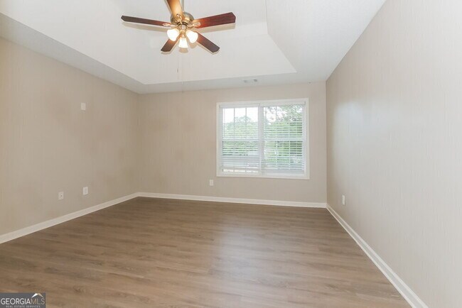 Building Photo - 4919 Wolfcreek View