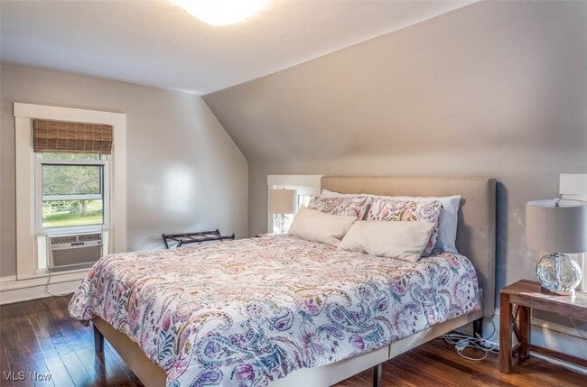 Building Photo - 6287 Riverview Rd