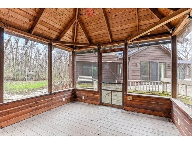 Building Photo - 5880 Christmas Lake Rd