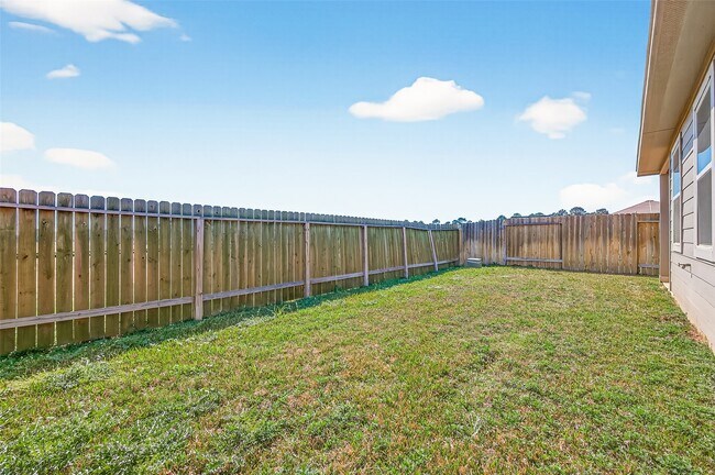 Building Photo - 17727 Chartertree Ln