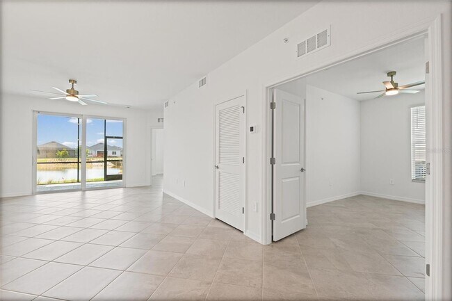 Building Photo - 19007 Scallop Lp