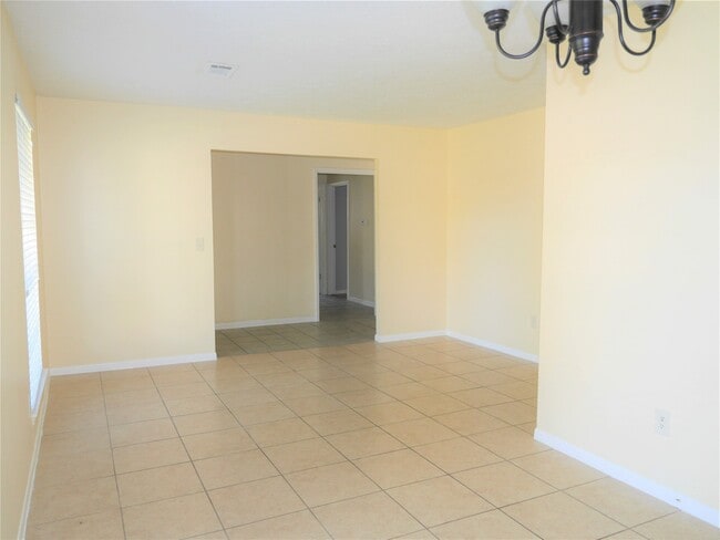 Building Photo - 11823 Carvel Ln