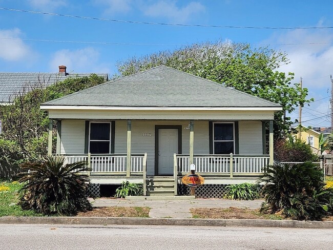 Primary Photo - 1117 9th St