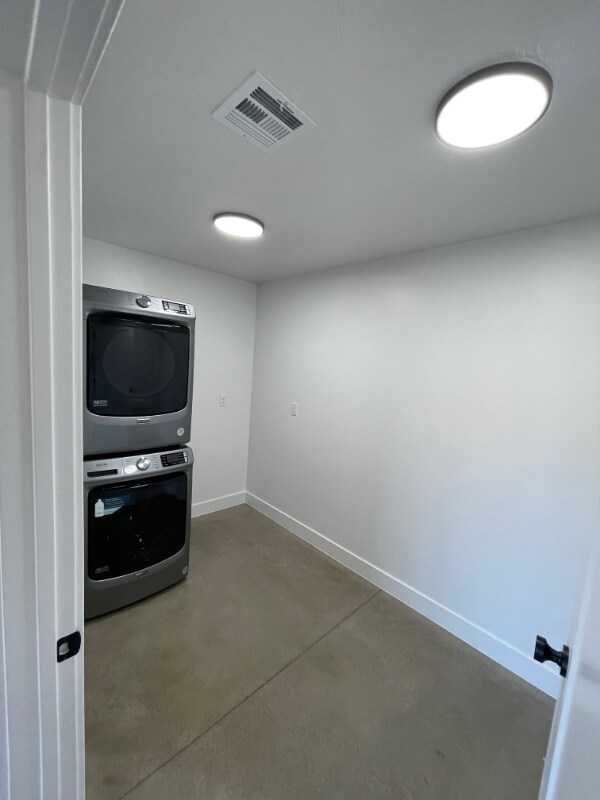 Building Photo - 676 676 W Lava Pointe Dr