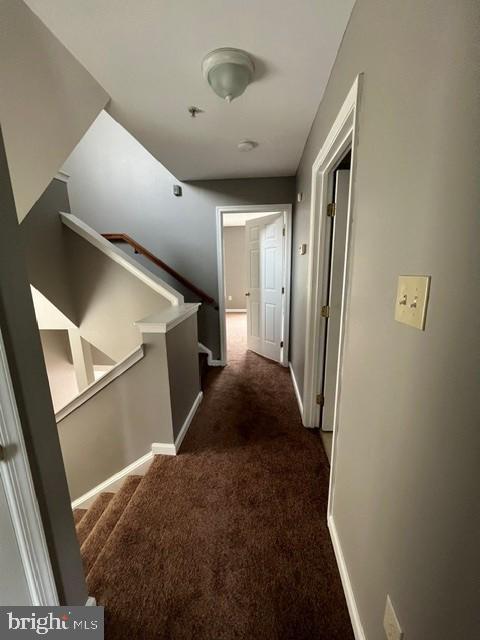 Building Photo - 519 Eisenhower Dr