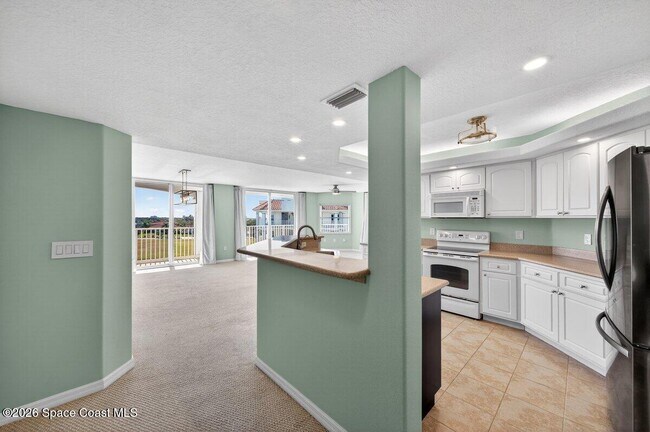 Building Photo - 8903 Laguna Ln