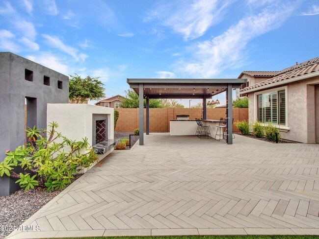 Building Photo - 44529 N Sonoran Arroyo Ln