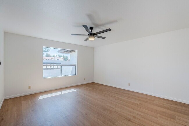 Building Photo - 834 N Constellation Way