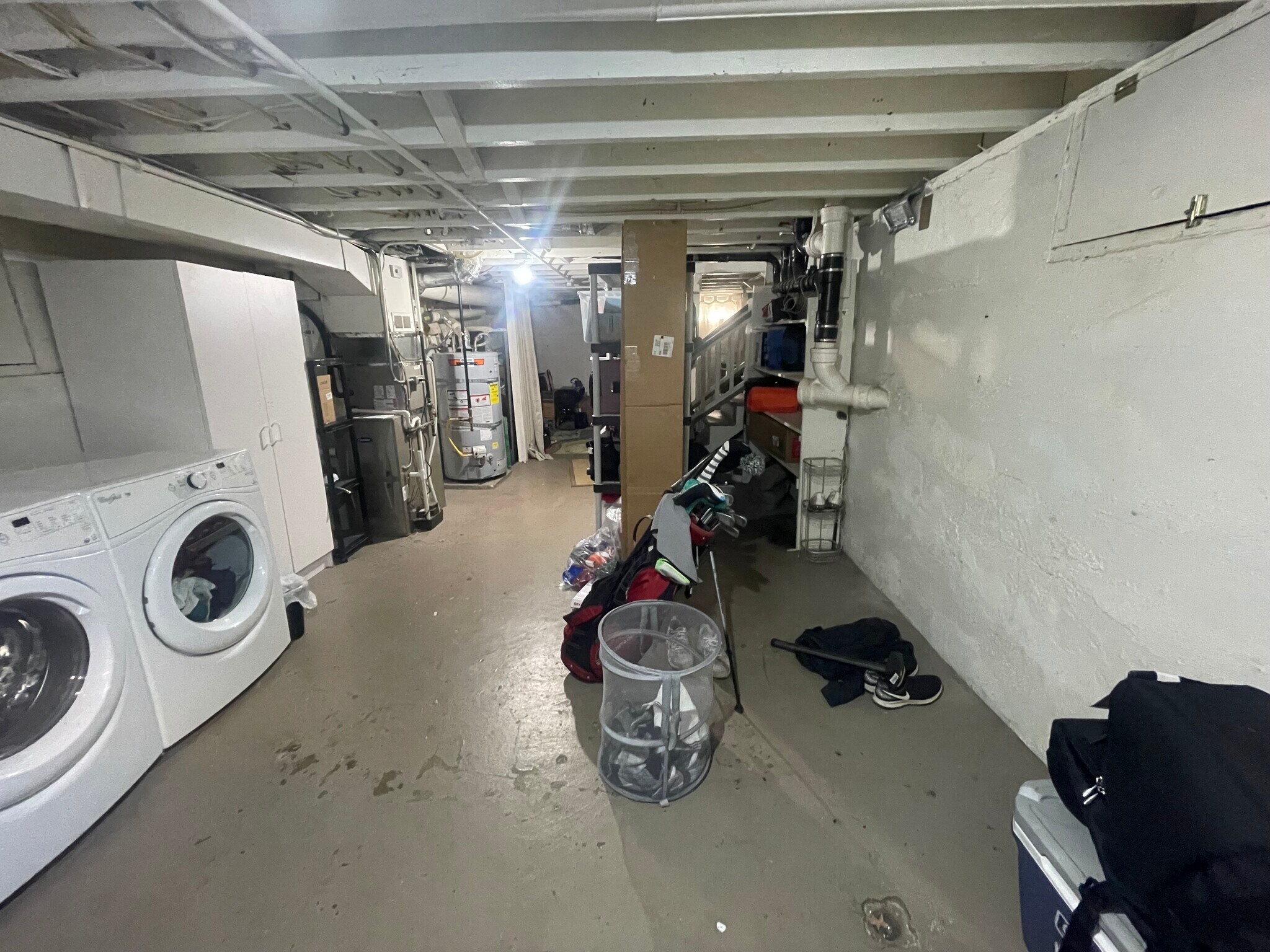 Laundry - 824 N Killingsworth Ct