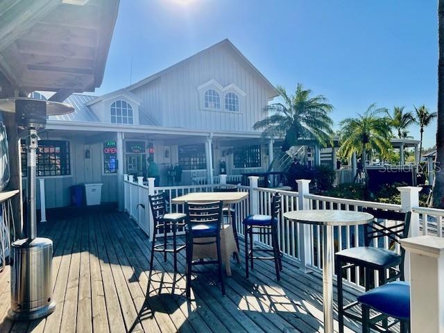 Building Photo - 3020 Matecumbe Key Rd