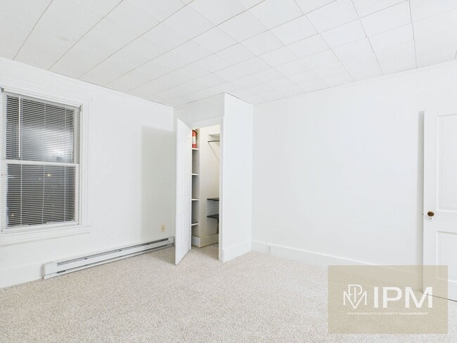 Building Photo - Dallastown School! 3 Bed, 1 Bath Home with Fenced in Yard!