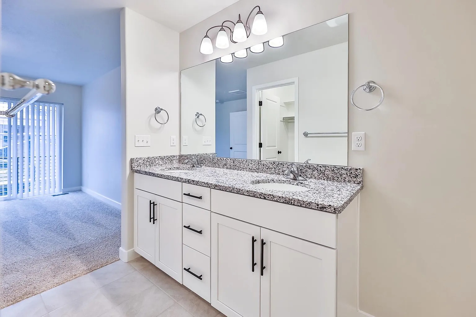 Building Photo - 15051 S Halter Way