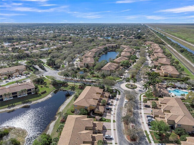 Building Photo - 8200 NW 128th Ln