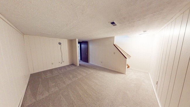 Building Photo - 5917 Shadow Lake Cir