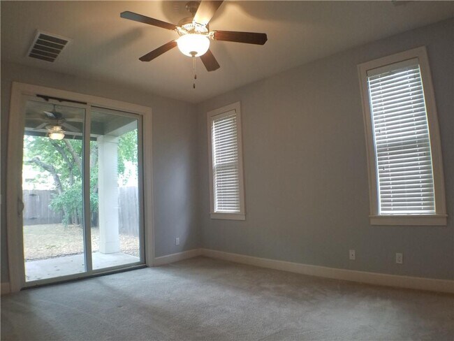 Building Photo - 5408 Evans Ave