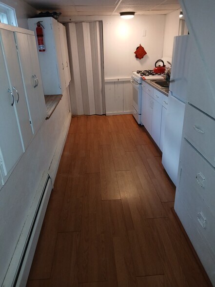 Building Photo - 283 Muthig Rd