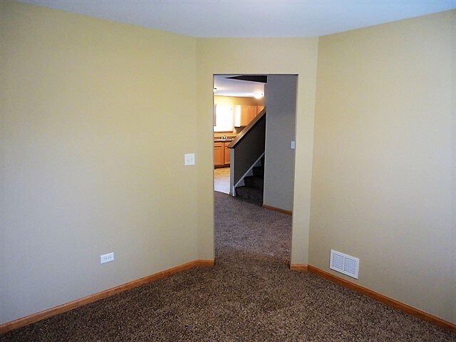 Building Photo - 1757 Ivy Ln