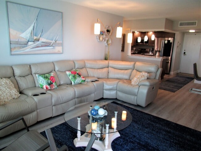Building Photo - Waterfront 2/2 Furnished SEVEN month rental 55+ 8th Floor Point Brittany