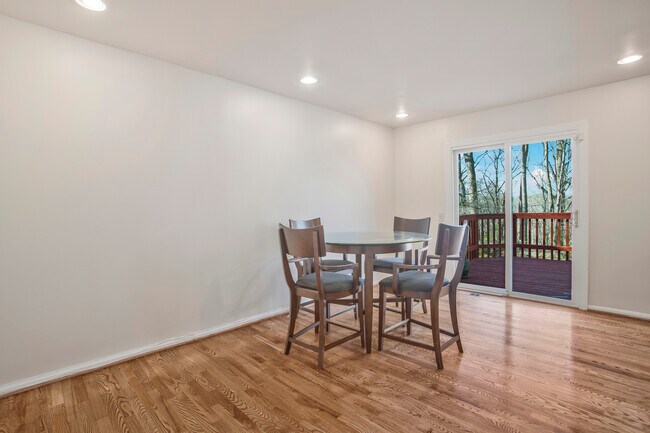Building Photo - 12918 Tourmaline Ter