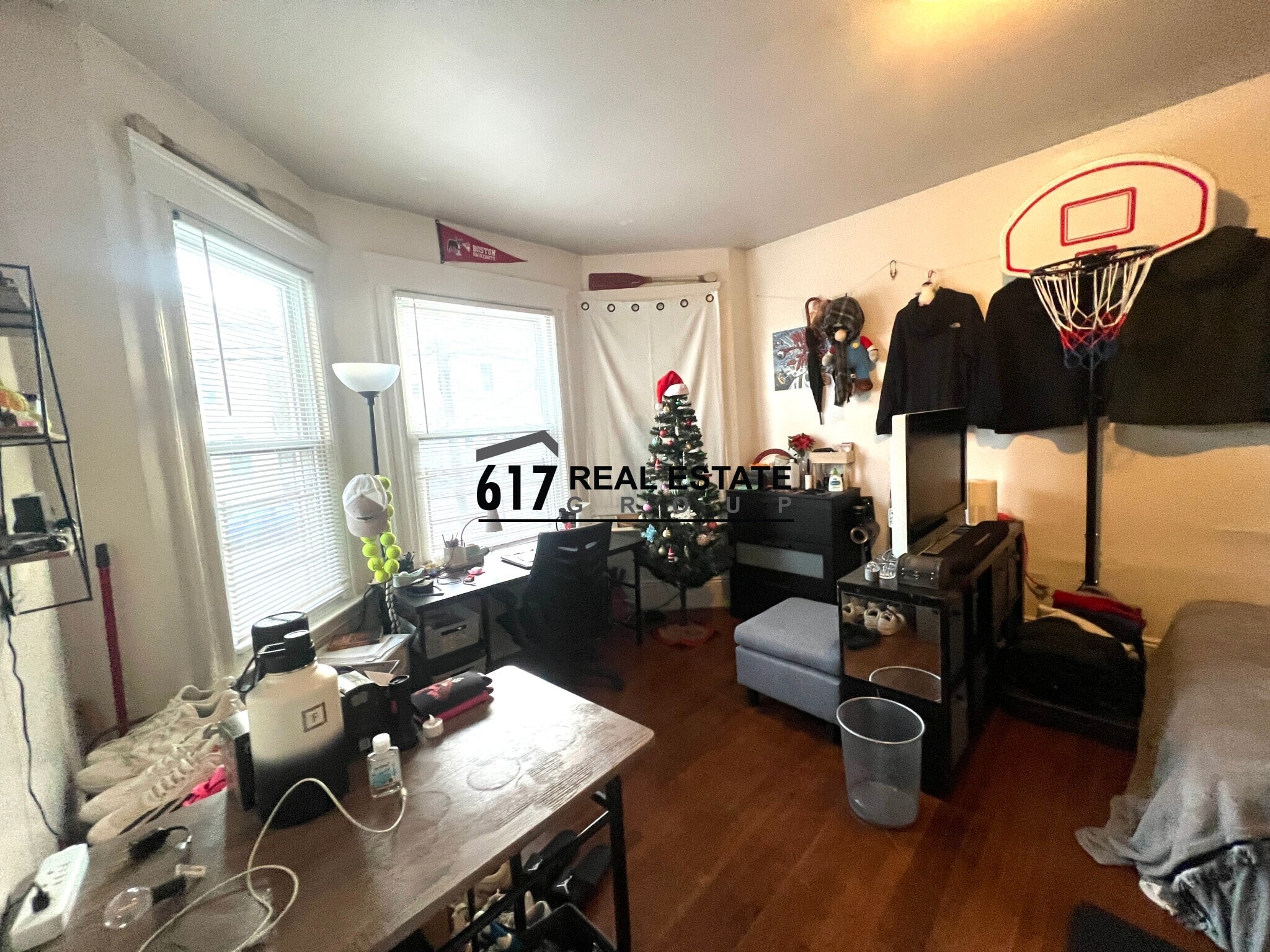 Building Photo - 14 Ashford St