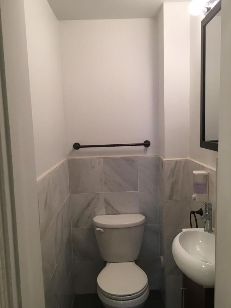 Building Photo - 139 Brook St