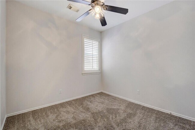 Building Photo - 2614 Kinney Oaks Ct