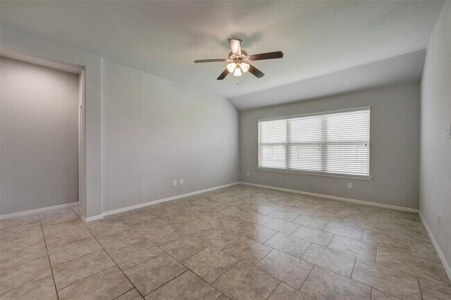 Building Photo - 3006 Dripping Springs Ct