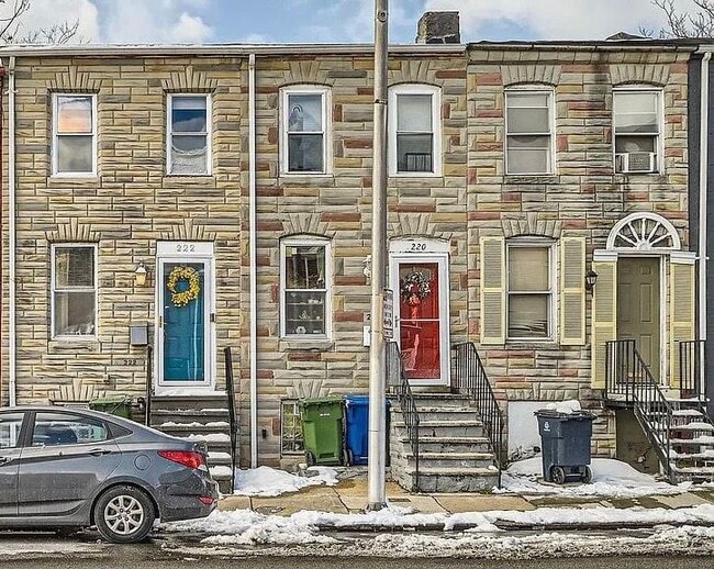 Building Photo - 222 S Carey St