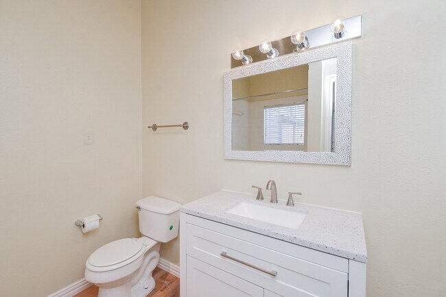 Building Photo - 2023 Gentryside Dr