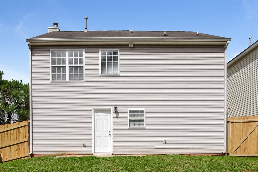 Building Photo - 2449 Reid Oaks Dr