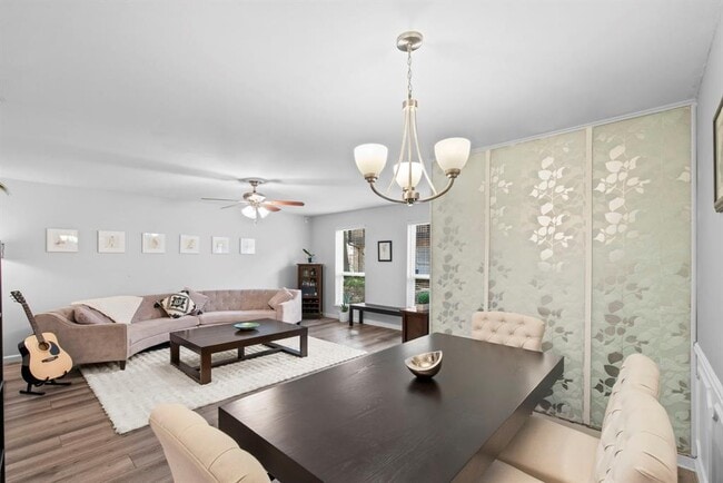 Building Photo - 10328 Briar Forest Dr