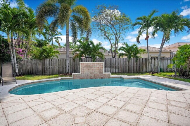 Building Photo - Elm Grove Road, Weston, FL 33327 - 4 BR 3 BA single-family home