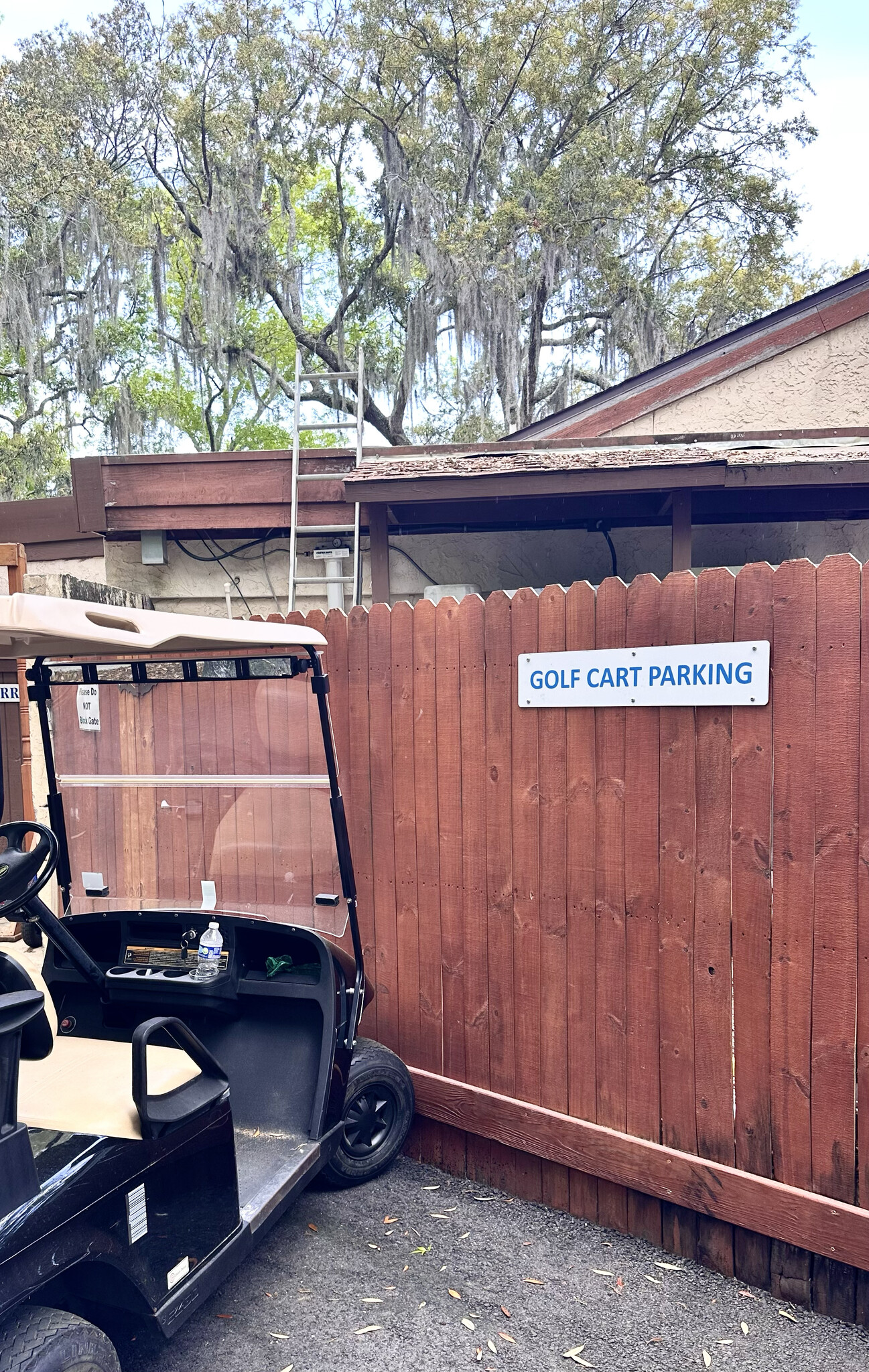 Golf cart friendly community - 109 Westlake Ct