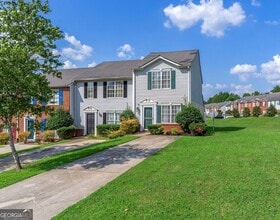 Building Photo - 1327 Hollenbeck Ln