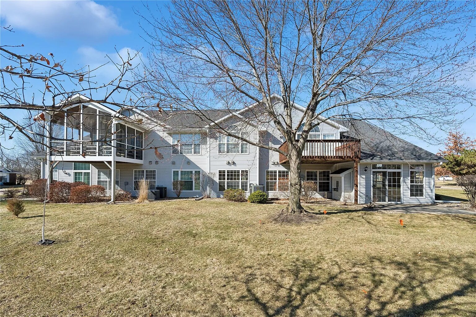 Building Photo - 1426 Crossings Ct NE