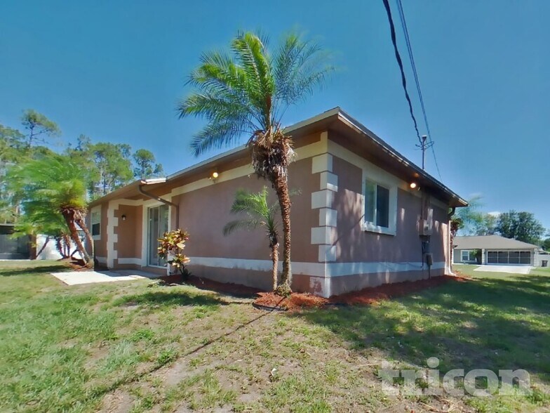 Building Photo - 4498 Jaslo Ave