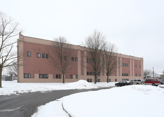 Building Photo - Brandegee Garden Apartments