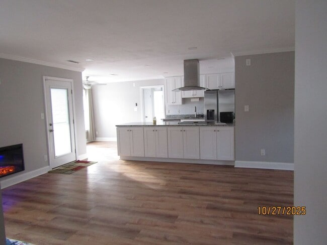 Building Photo - 1101 Warner Hall Dr