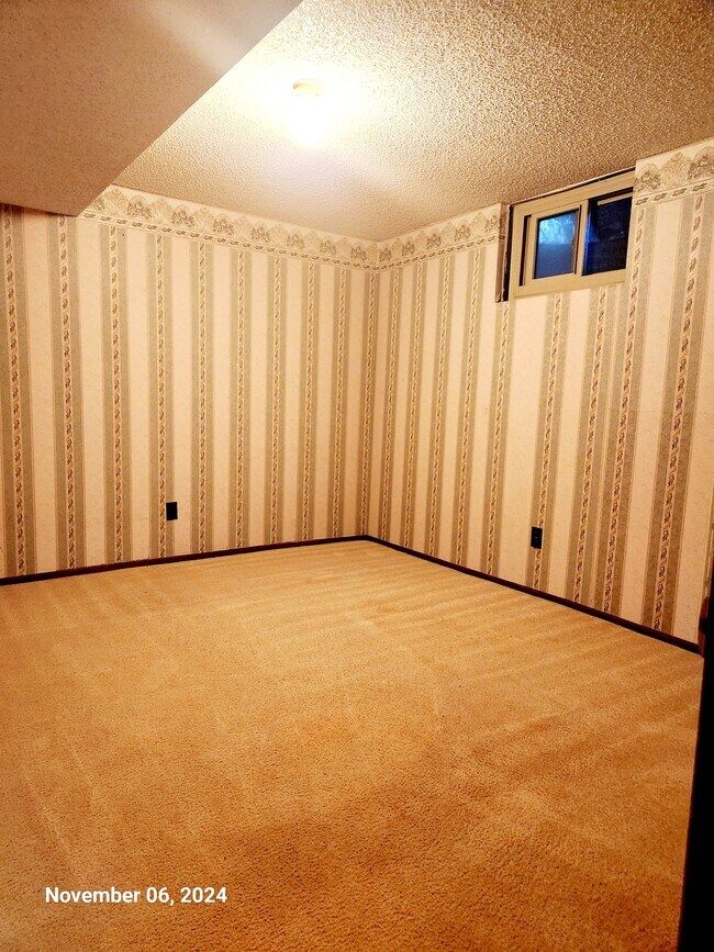 Building Photo - 443 Galena St