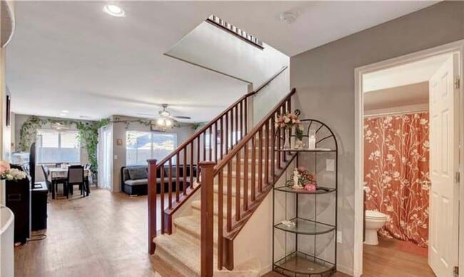 Building Photo - 4 Bed 3 Bath