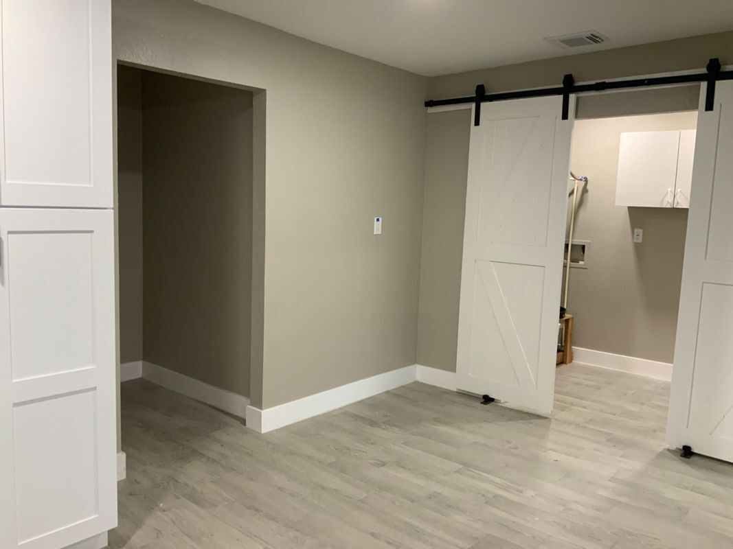 Building Photo - 231 Acker St