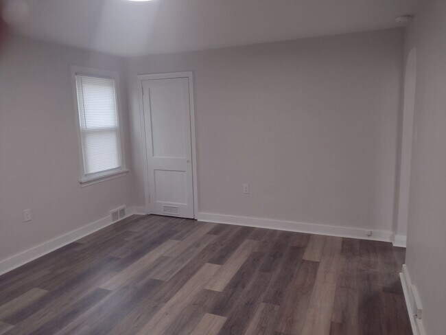 Building Photo - Beautiful Apartment for Rent