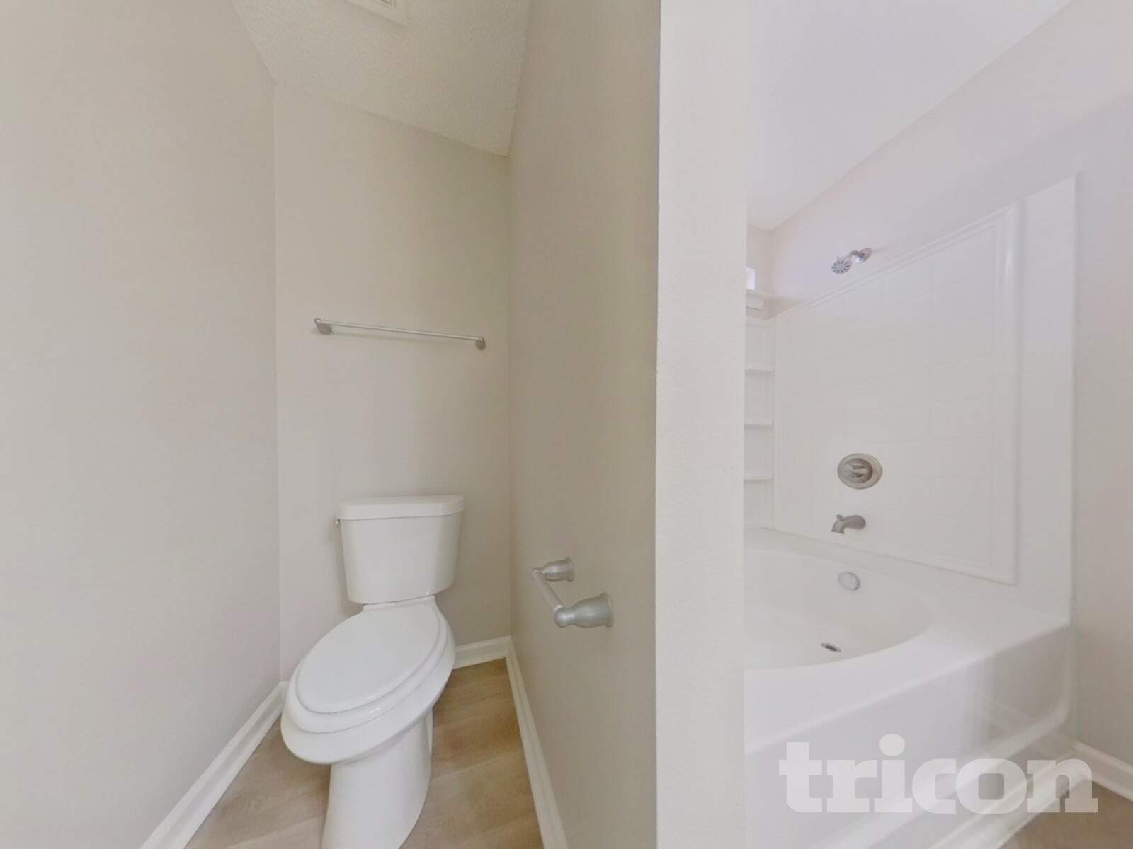 Building Photo - 819 Chablis Dr
